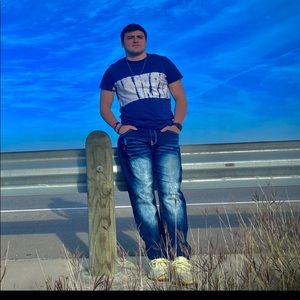 Meet your Posher, Bailey